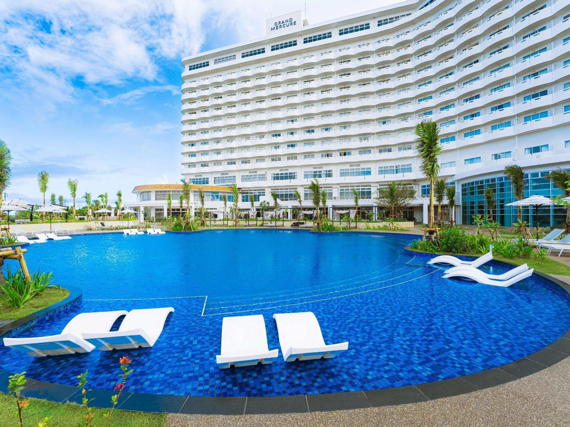 Grand Mercure Okinawa Cape Zanpa Resort โยมิตัน ภายนอก รูปภาพ